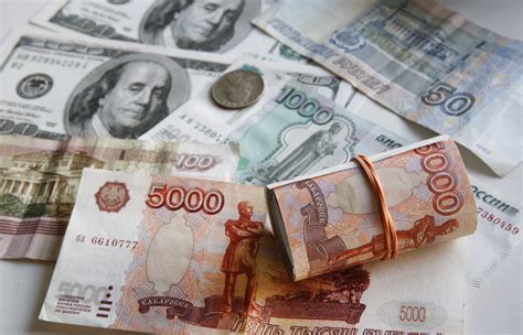 Доллар за рубль
