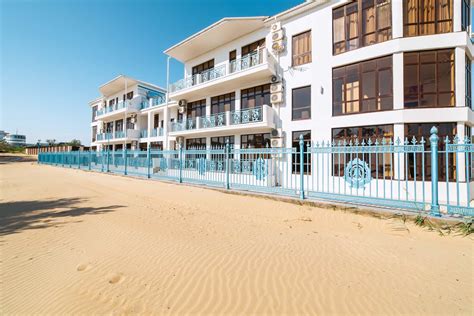 Отель белый песок