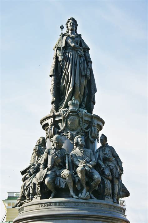 Памятник екатерине 2 в санкт петербурге