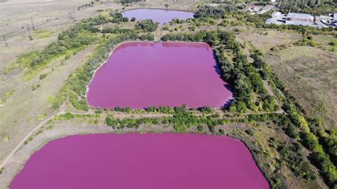 Розовое озеро самара