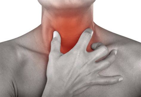 Первые симптомы рака горла